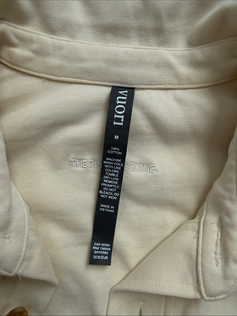 Mackenzie Cropped Button Down Over Shirt by Vuori - Picture 2 of 2